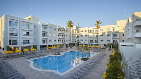 Hotel Mayfair Gardens