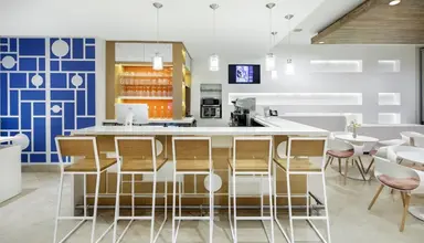 MB Hotel Trademark Collection by Wyndham