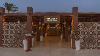 Med IL Caesar Resort
