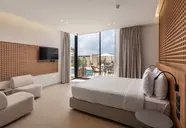 Med IL Caesar Resort