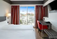 Med Playa Santa Monica