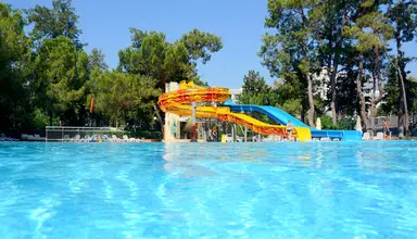 Meder Resort