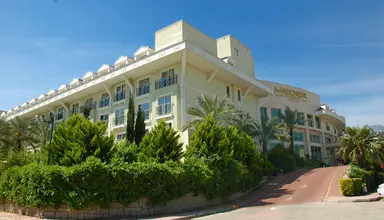 Meder Resort