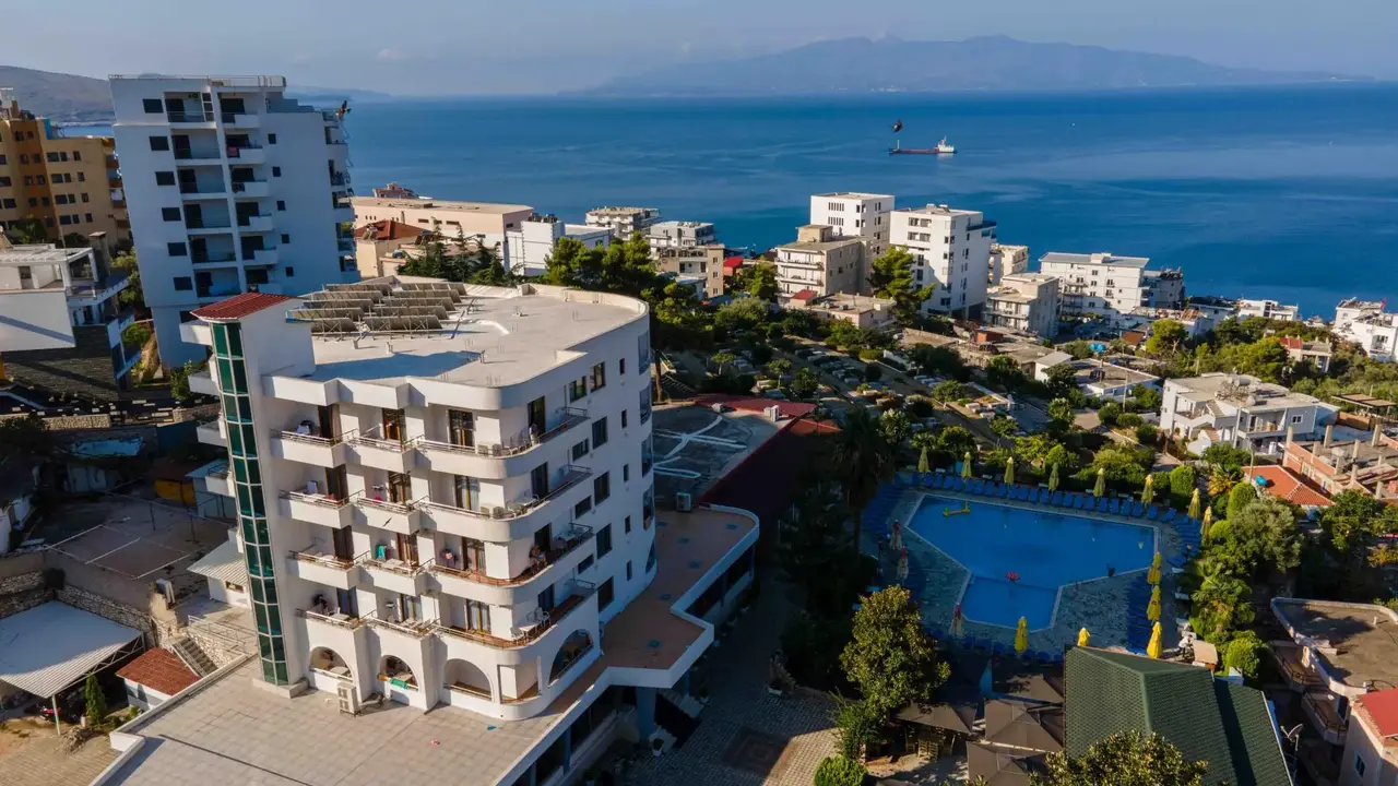 Mediterrane (Saranda)
