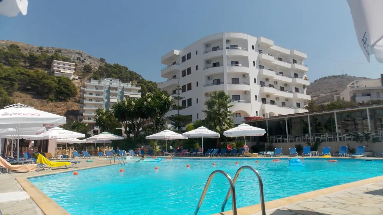 Mediterrane (Saranda)