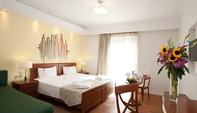 Mediterranean Beach Resort 