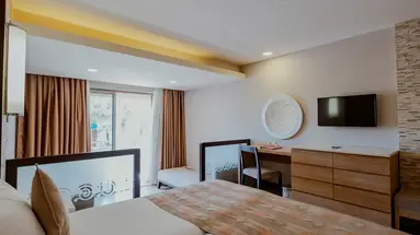 Melas Holiday Village