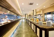 Melas Holiday Village