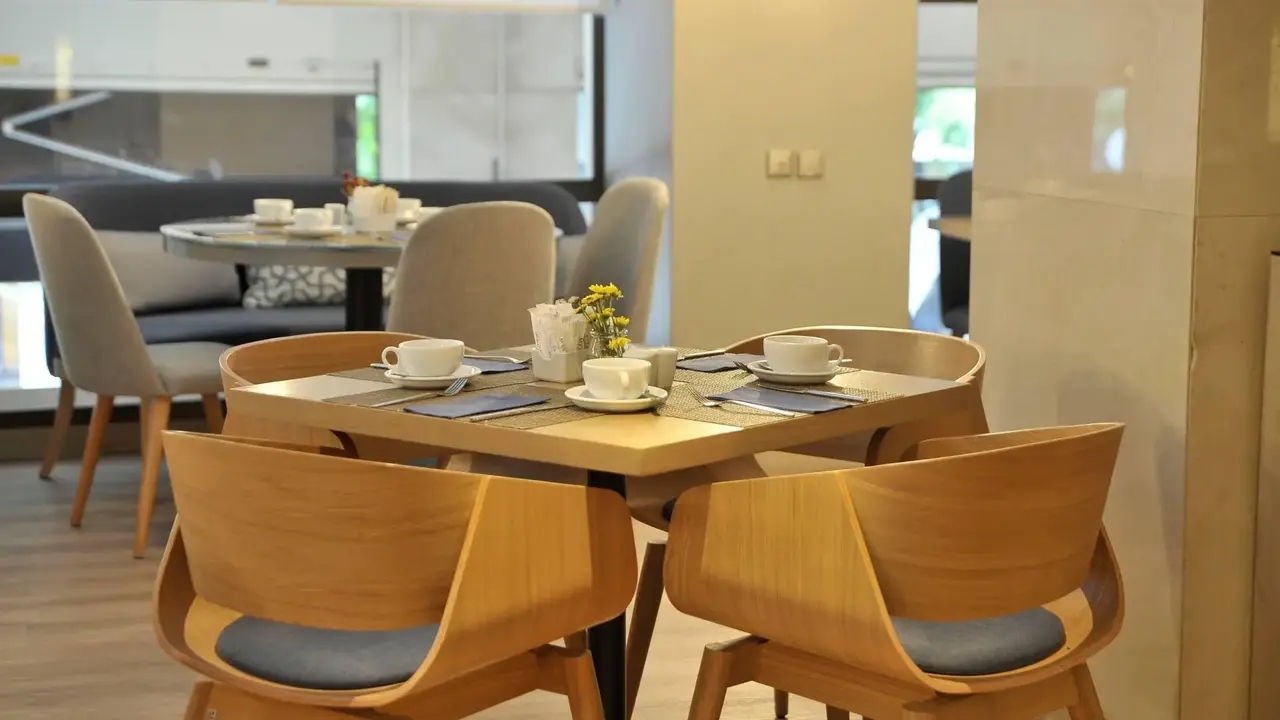 Melia Athens