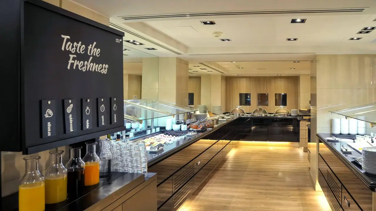 Melia Athens