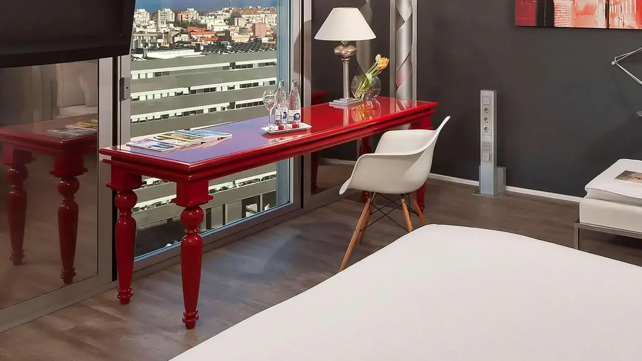 Melia Barcelona Sky