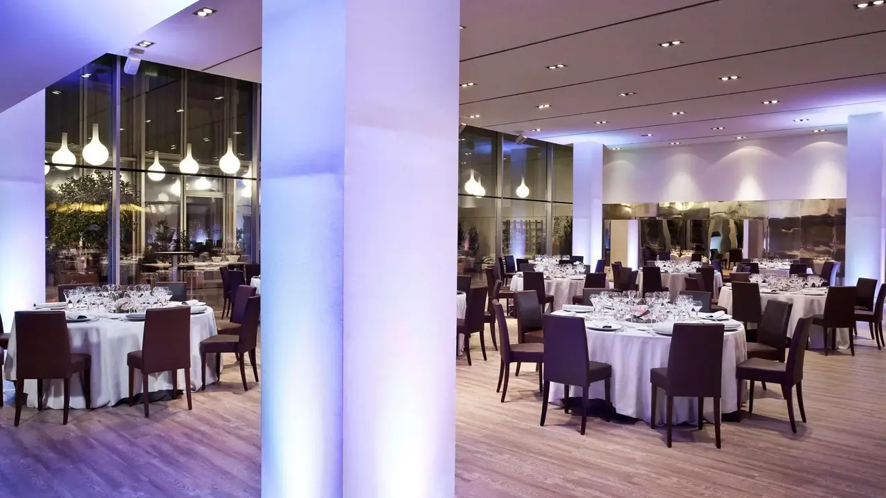 Melia Barcelona Sky