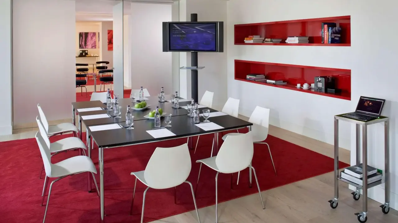 Melia Barcelona Sky