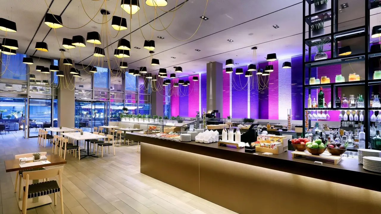 Melia Barcelona Sky
