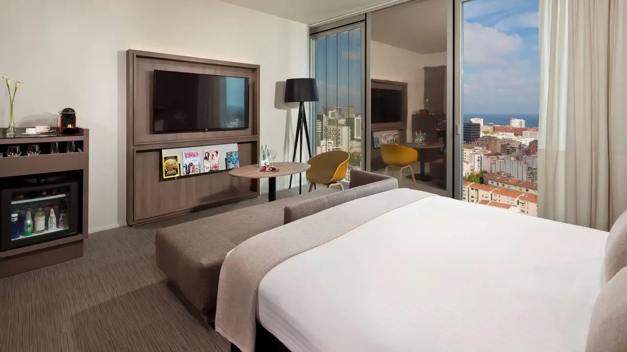 Melia Barcelona Sky