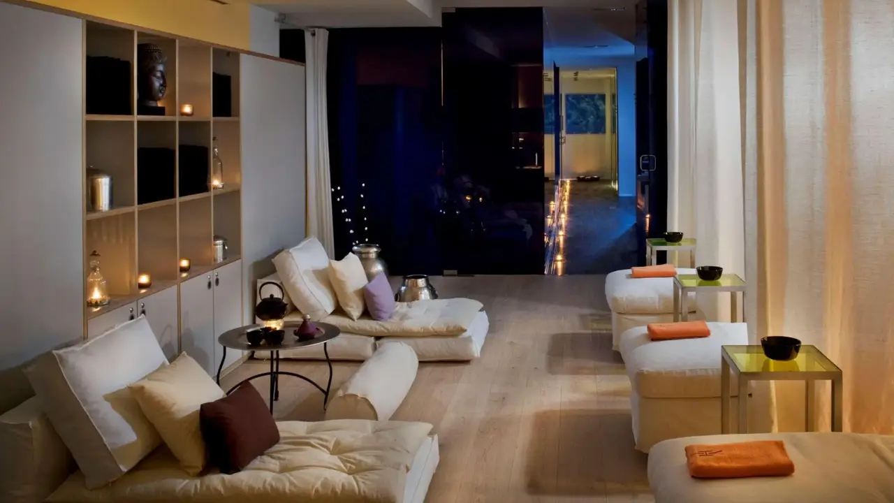Melia Barcelona Sky
