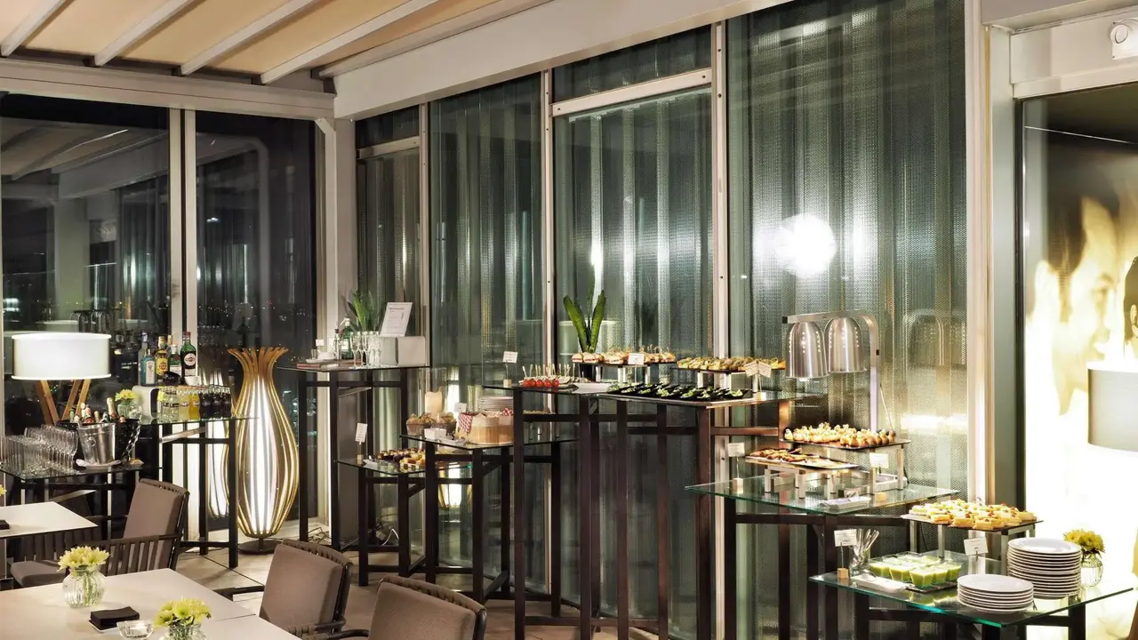 Melia Barcelona Sky