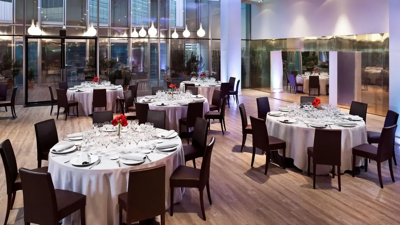 Melia Barcelona Sky