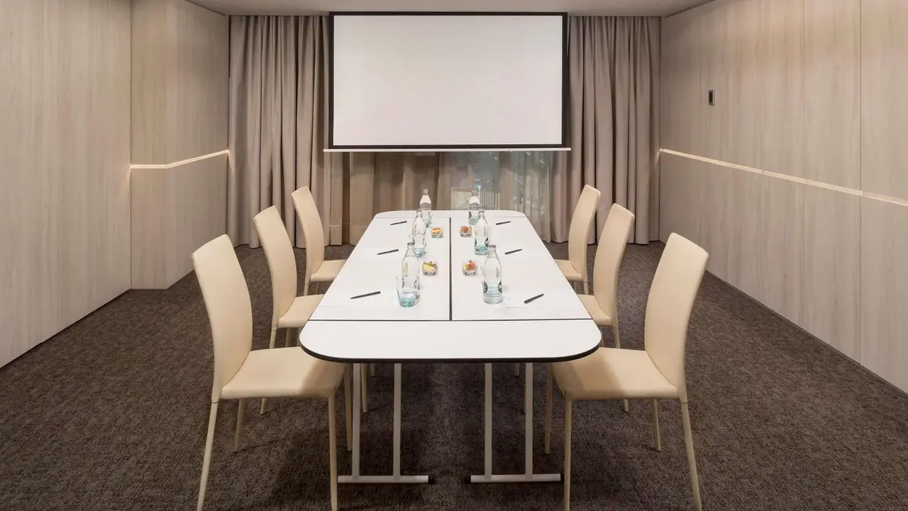 Melia Barcelona Sky