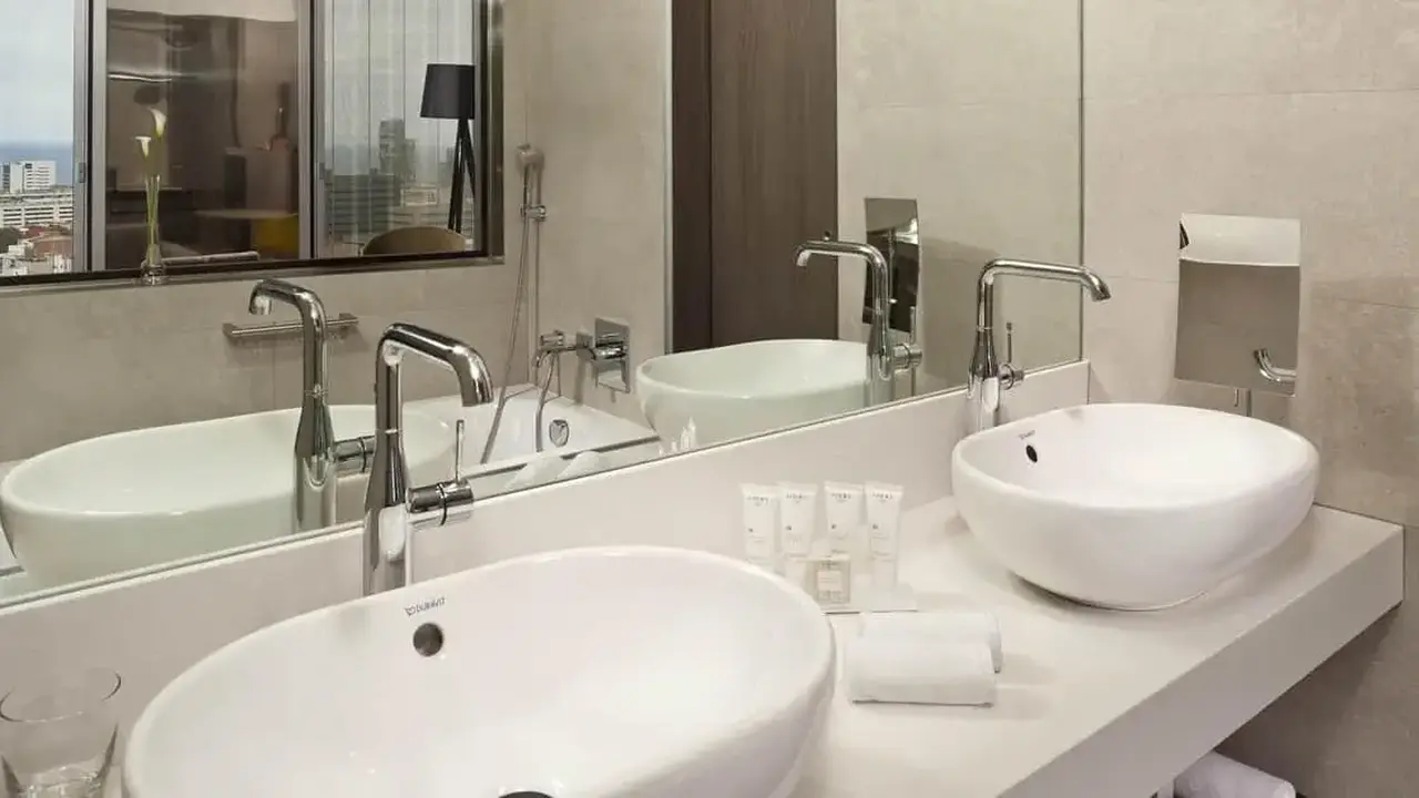 Melia Barcelona Sky