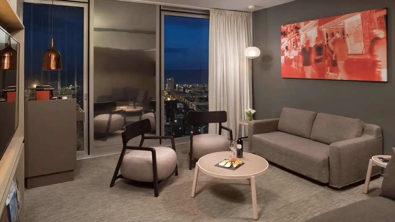 Melia Barcelona Sky