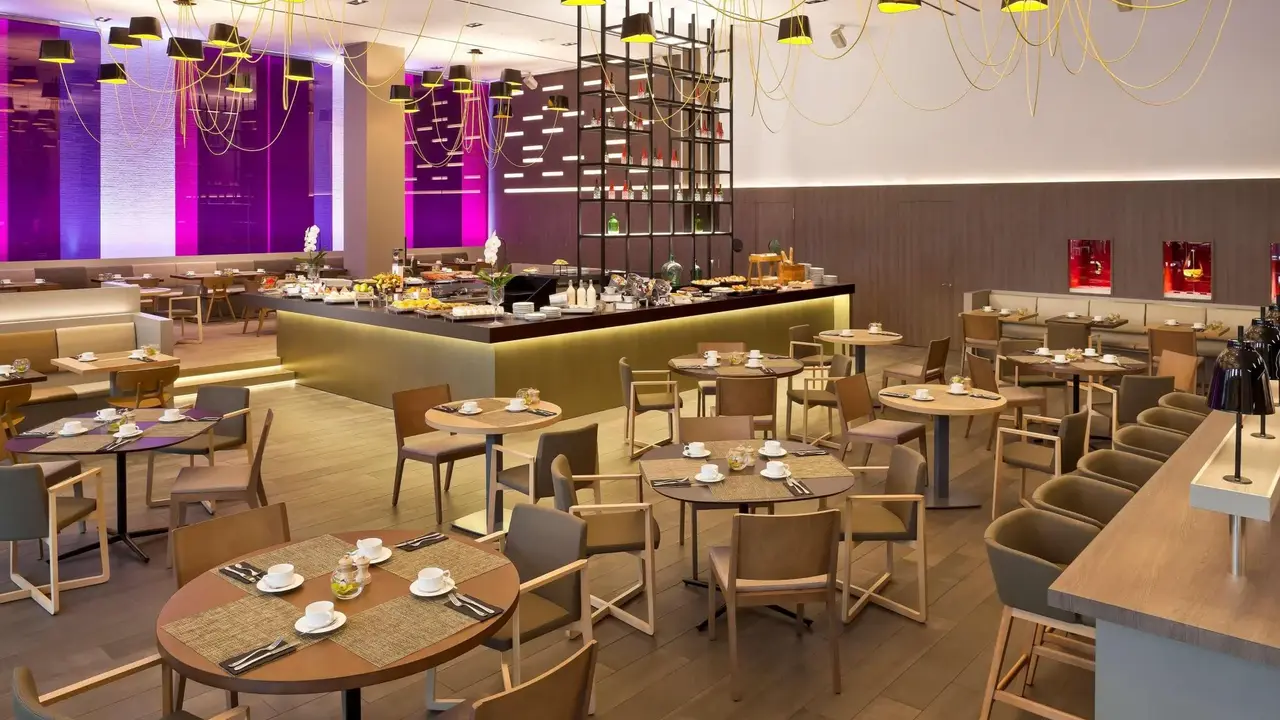 Melia Barcelona Sky