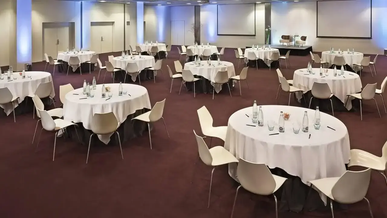 Melia Barcelona Sky