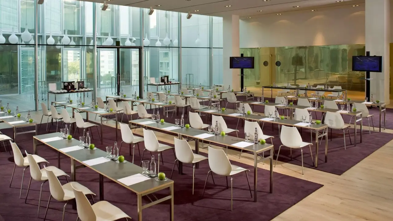 Melia Barcelona Sky