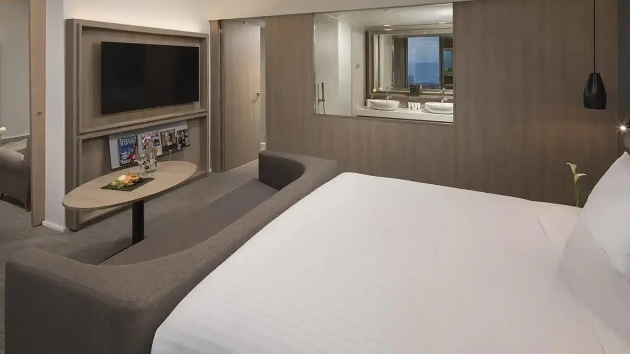 Melia Barcelona Sky