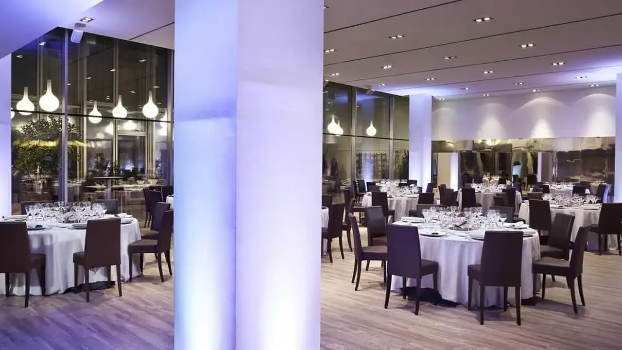 Melia Barcelona Sky