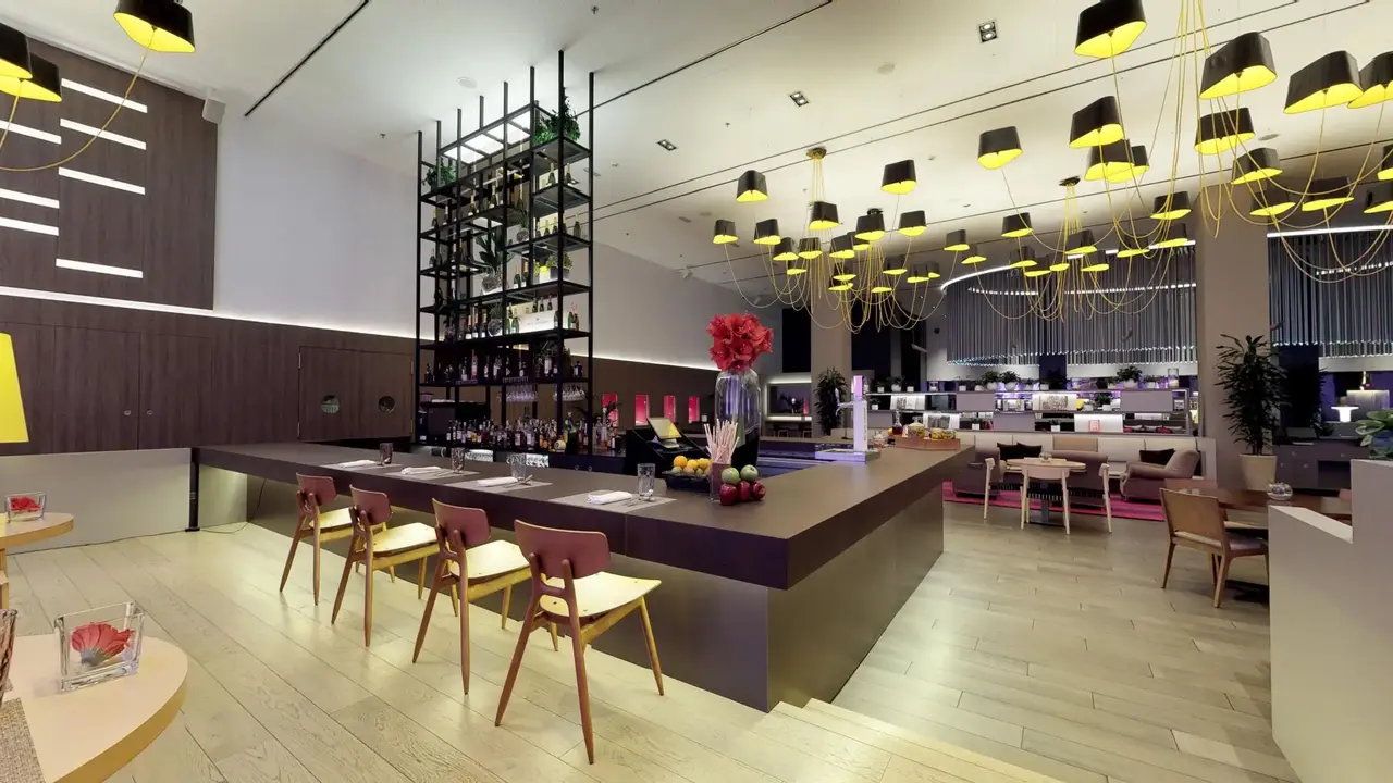 Melia Barcelona Sky