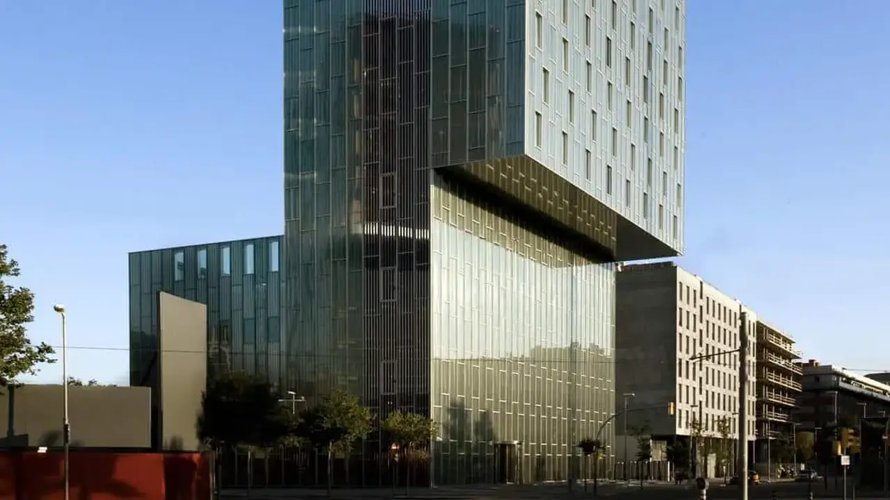 Melia Barcelona Sky