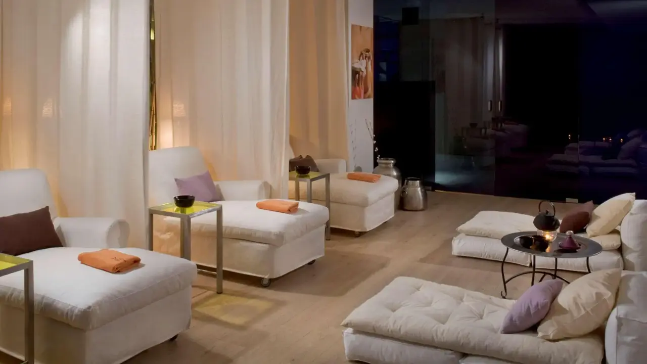 Melia Barcelona Sky