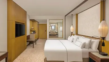 Melia Hanoi