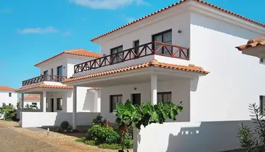 Melia Tortuga Beach Resort