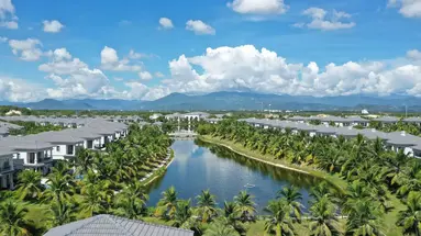 Melia Vinpearl Cam Ranh Beach Resort