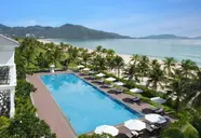 Melia Vinpearl Cam Ranh Beach Resort