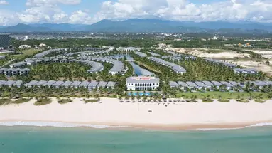 Melia Vinpearl Cam Ranh Beach Resort