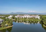 Melia Vinpearl Cam Ranh Beach Resort