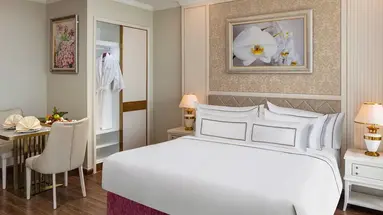 Melia Vinpearl Nha Trang Empire