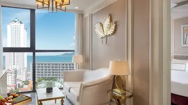 Melia Vinpearl Nha Trang Empire