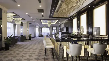Melia Vinpearl Nha Trang Empire