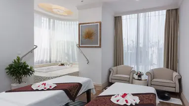 Melia Vinpearl Nha Trang Empire