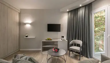 Melina Oasis Boutique