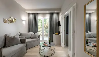 Melina Oasis Boutique