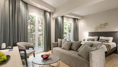 Melina Oasis Boutique