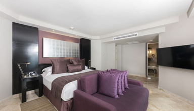 Melody Maker Cancun