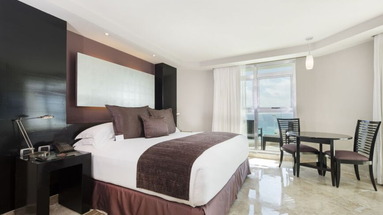 Melody Maker Cancun