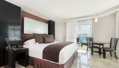 Melody Maker Cancun