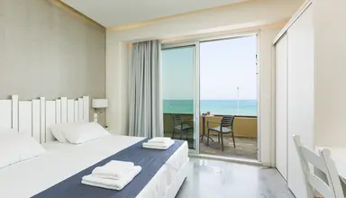 Meltemi Coast Suites